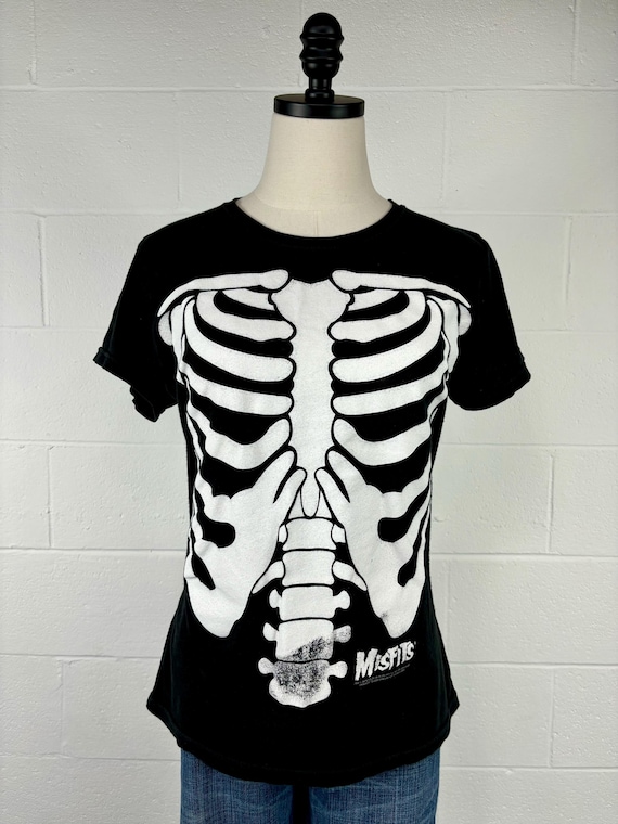 トップス BAND-T MISFITS 1997 BONE L/S Tee BAND-T MISFITS 1997 BONE L/S Tee Band Tees × Misfits
