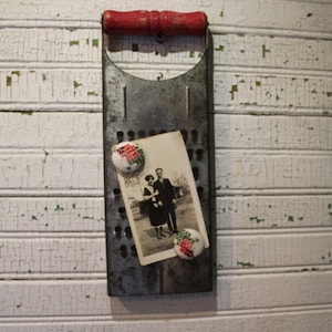 Simplex Grater Shredder Made by Dandee Inc., Sturgis, Michigan, USA,photo frame, display, rustic, farmhouse, country, primitive, decor