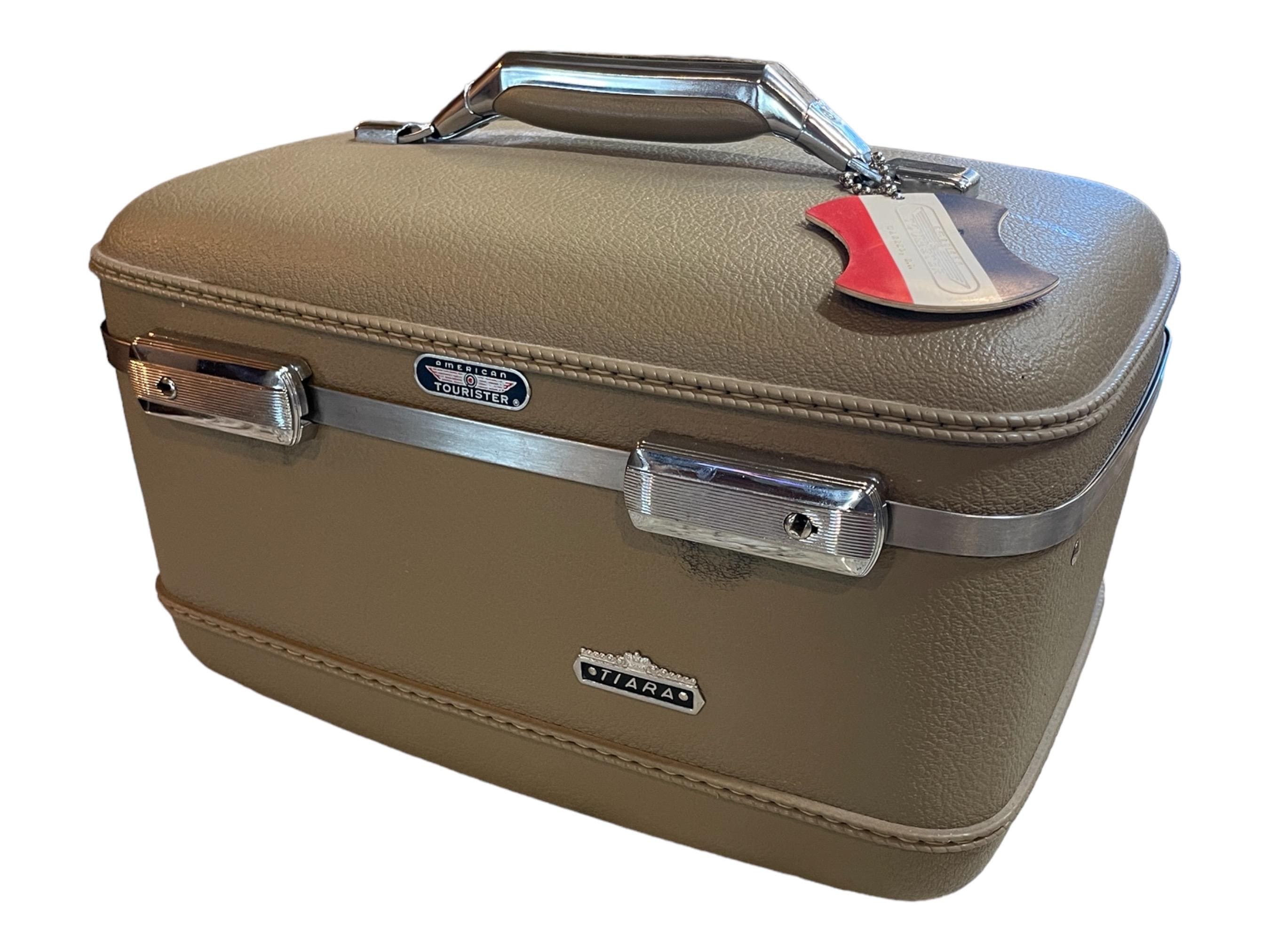 vintage american tourister makeup case