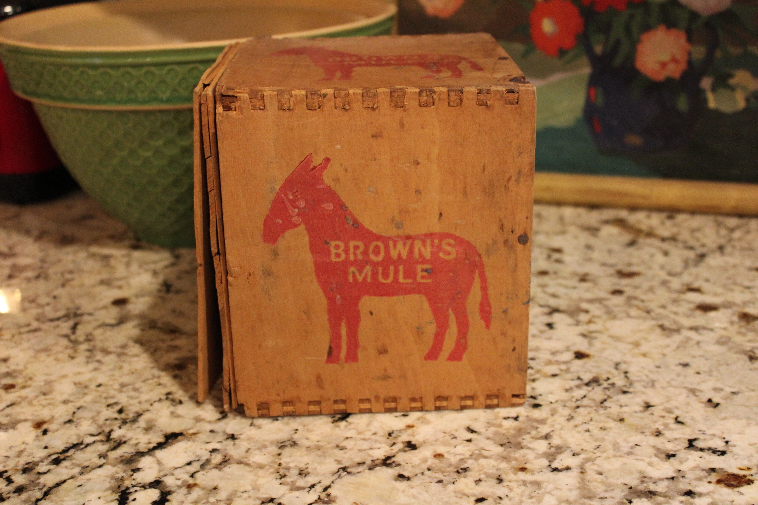 Vintage BROWN\'S MULE Tobacco Box Winston Salem NC Factory No. 256
