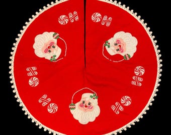 Vintage Bucilla HO HO HO Santa Tree Skirt #3381 Completed
