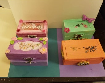 Floral Rose Keepsake Jewelry Boxes, Decorative Trinket Treasure Set of 4