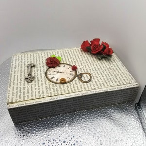 The Written Rose Box