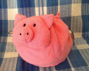 Pig tea cosy