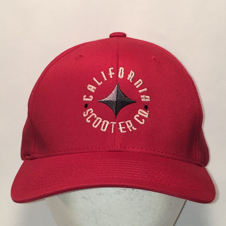 Cool Vintage Motorcycle Hat California Scooter Co Baseball Cap Dad Hats Red Stretch Fit Sports Caps L/XL Gifts For Men T43 MA1061 