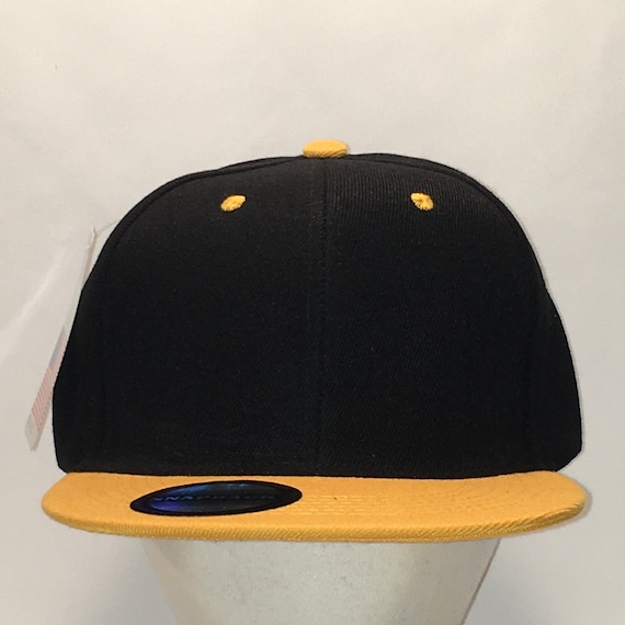 Quality Two Tone Flat Bill Snapback Hat 100% Cotton Adjustable Baseball Cap NEW Quality Two Tone Flat Bill Snapback Hat 100% Cotton Adjustable Baseball Cap NEW