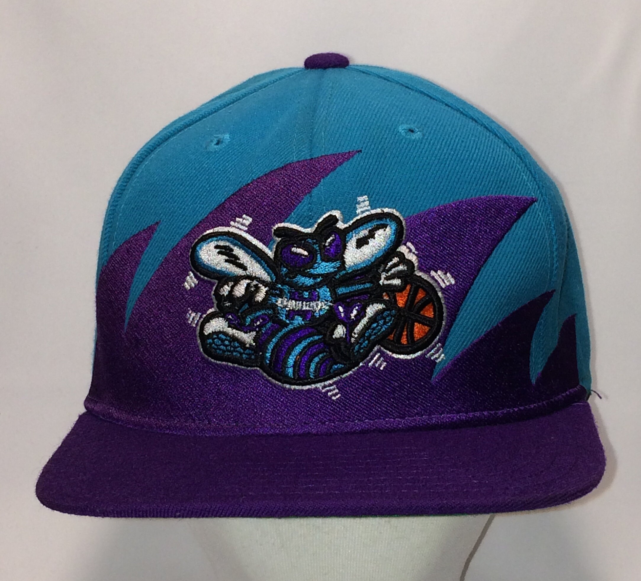 Vintage Snapback Hat Charlotte Hornets 