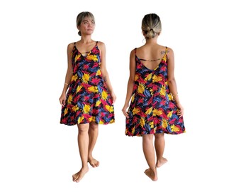 Short Hawaiian Tropical Print Dress with Pockets Free Size Fits Small-Large Beach Resort Wear
