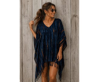 Dunkelblauer Batik-Poncho mit V-Ausschnitt, Strandkleid, Boho-Badeanzug-Überwurf, Kaftan-Tunika für Damen, Einheitsgröße (S-2XL), Strandmode für tropische Festivals