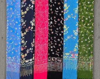 Bali Batik Sarong Beach Coverup With Coconut Buckle, Hawaiian Pareo Wrap, Tropical Swimsuit Coverup, Boho Resort Wear, 6 Different Designs
