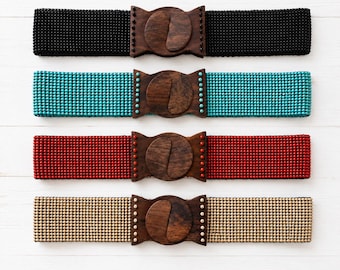 Cintura elastica in stile balinese con perline e fibbia in legno, cintura larga fatta a mano, cintura elasticizzata boho per abiti, cintura da donna per festival e resort.