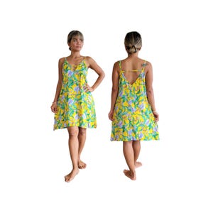 Robe courte hawaïenne à imprimé tropical avec poches, taille unique, convient aux petites et grandes tenues de plage