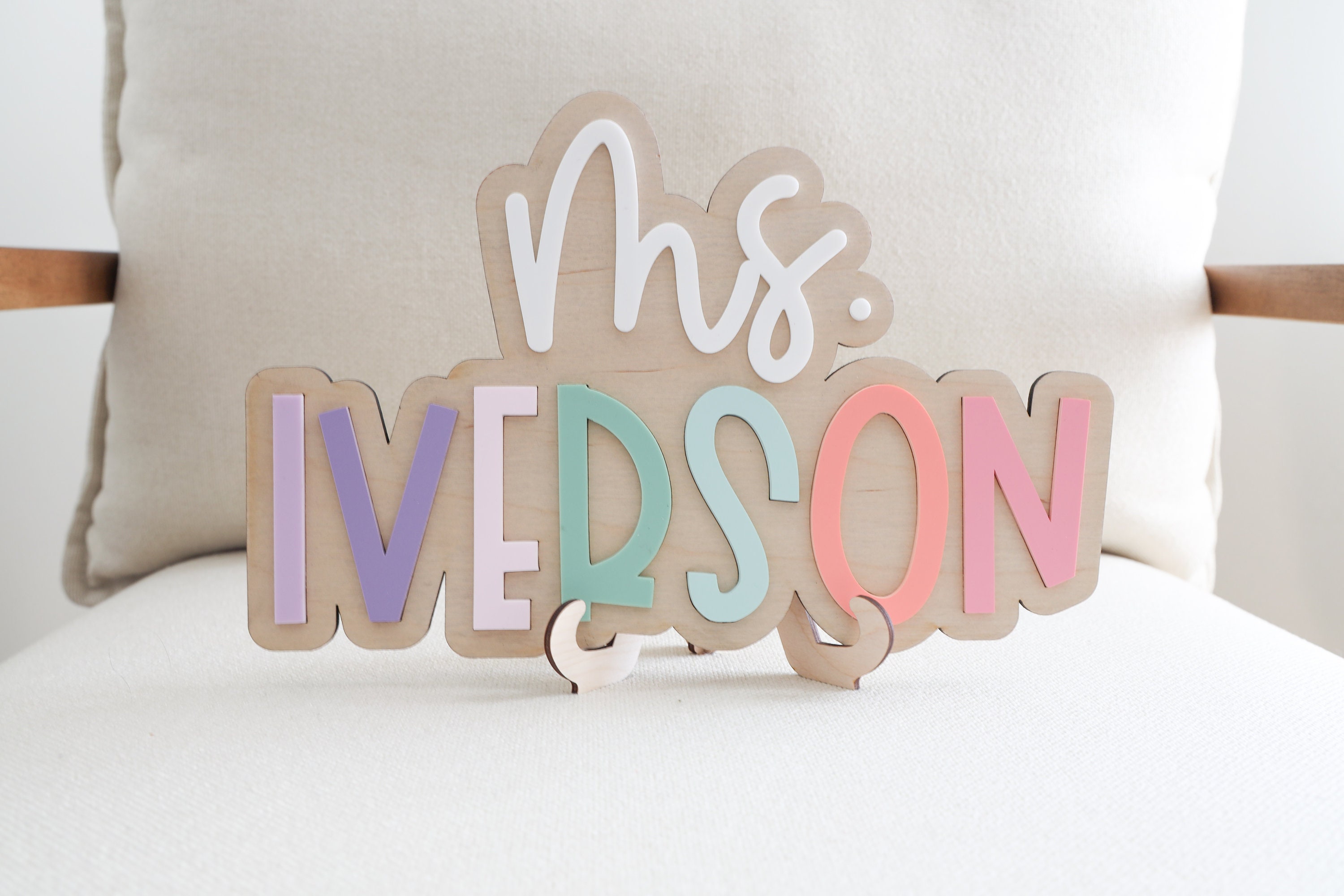 Personalized Desktop Teacher Sign, Teacher Door Sign, Teacher Appreciation Gifts, Useful Teacher Name Sign Desk Decor, Back to School Gift