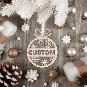 Personalized Christmas Ornament - Custom Name Wood Xmas Tree Decor - Laser Cut Baubles - Gift Tags - Engraving - Holiday Glowforge Ornament
