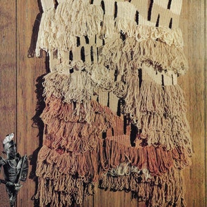 1977 vintage Easy to Weave Wall Decorations Digital Pattern - Frothy Cascade
