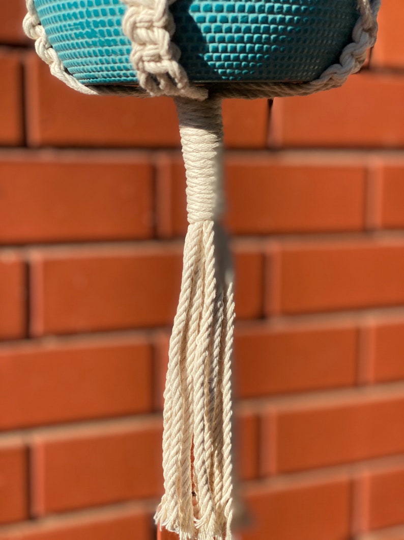 Macrame boho eclectic hand crafted natural fibre plant pot hanger
