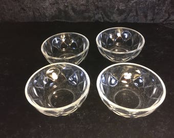 Set of Four (4) Pyrex Bowls