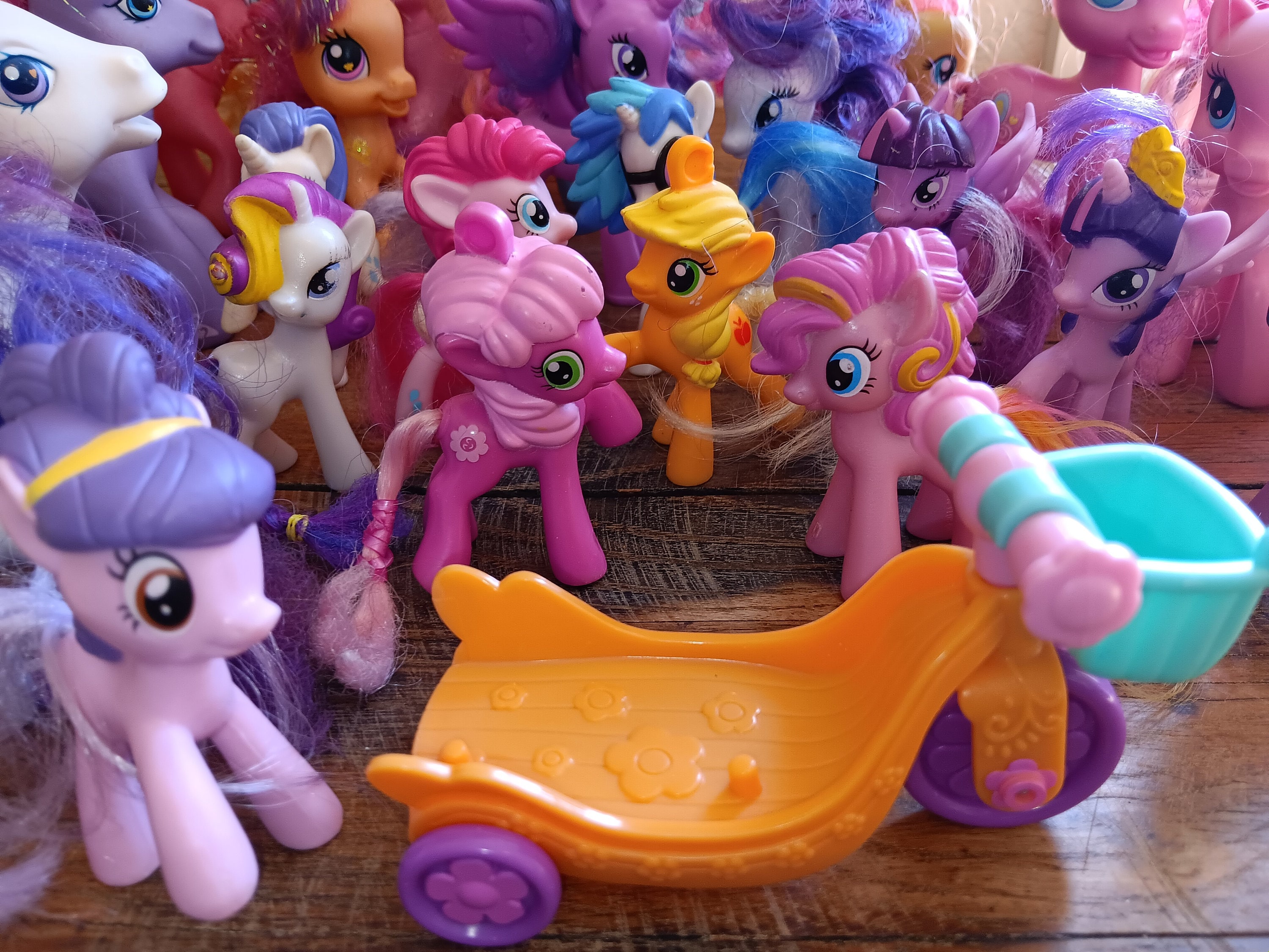 Vintage My Little Pony Huge Mixed Misc Lot Collection 28 Vintage My Little Pony Huge Mixed Misc Lot Collection 28