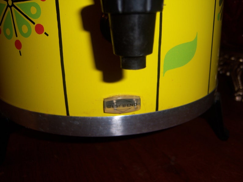Vintage MCM Retro Decor Hippie Yellow West Bend 30 Cup Coffee Percolator Floral Green Orange Nice Complete