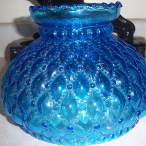 Vintage Hobnail Quilted Diamond Blue Glass Student Lamp Shade