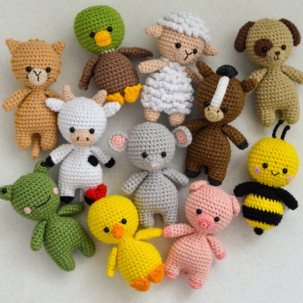 Baby farm animals Country animals Crochet mini toys : bee, duck, mouse, cat, dog, cow, horse, sheep, chick, frog, pig Stand with Ukraine