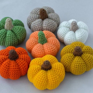 Small pumpkin Decorative gourd Autumn decor Crochet food Tiny pumpkin