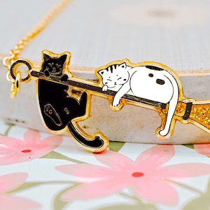 Witch Cat Necklace | Halloween Cat Broom Necklace | Cat hard enamel pin | Gift DIY