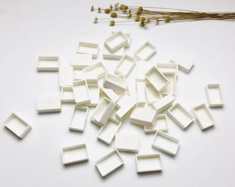 Empty Pans for Watercolors - Plastic Empty Whole Pans-12 Pieces Per Set - fits all brands of paints