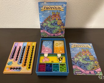 Propolis Board Game Organizer: 3D Printed Insert, Thematic Colors