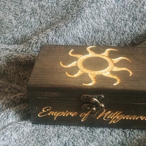 Empire of Nilfgaard themed pine wood jevelery box/casket - Black/Gold