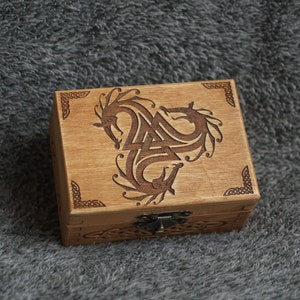 Celtic Triskel - Dragons themed mini wooden jevelery box/casket