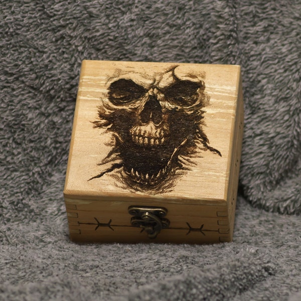 Video! the Skull - for Horror lovers alderwood square jevelery box/casket