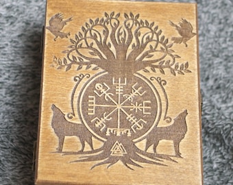 Coffre au trésor viking en bois - Arbre de vie et design Vegvisir