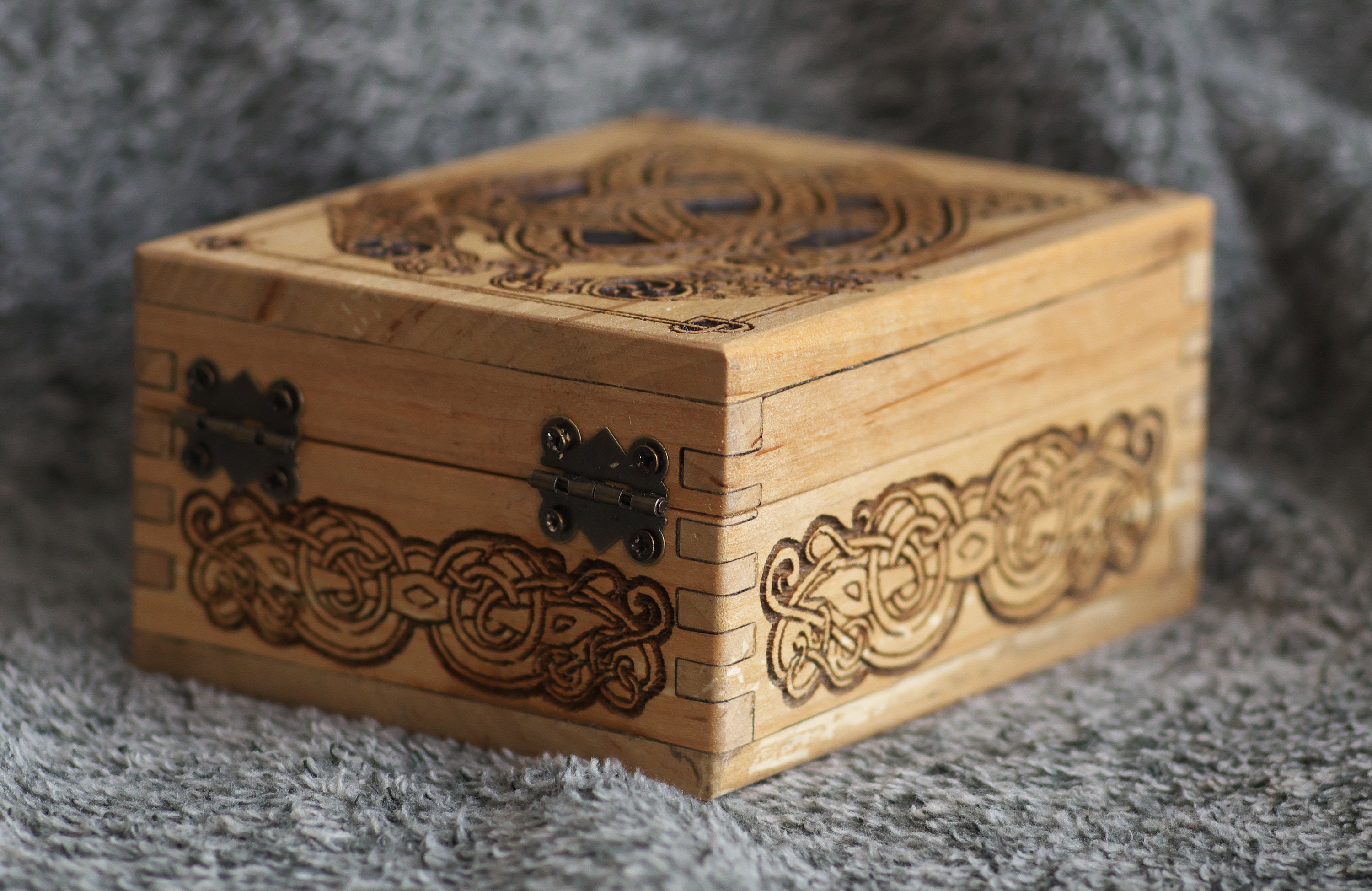 Celtic themed wedding box with Rings inlay alderwood square Etsy