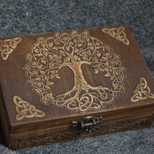 Celtic Tree of Life themed wooden jevelery box/casket - Brown - with dividers