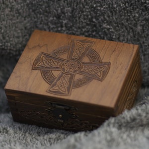 Celtic cross themed mini wooden jevelery box/casket
