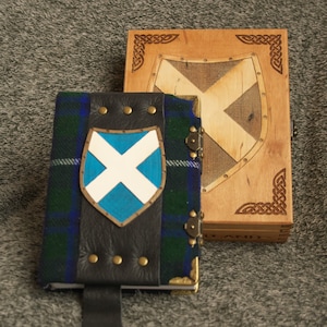 Série Thistle of Scotland Cahier à carreaux en laine fait main dans une boîte en bois