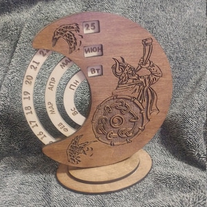 Viking themed wooden perpetual calendar - any language - personalizable