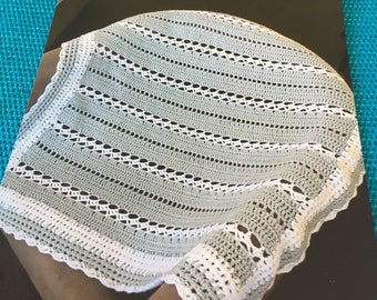White and grey Delicately crocheted baby wrap in cotton bamboo fibra natura Bamboo Jazz