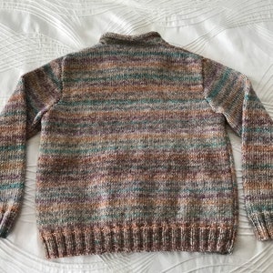 Unisex kid's jumper / sweater with rolled neck. Variegated colours. image 2