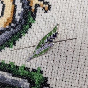 Lavender | Needle Minder