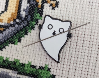 Ghost Kitty | Needle Minder