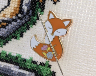 Forest Fox | Needle Minder