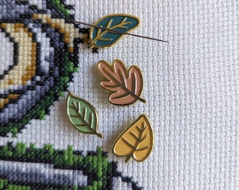 Fall Leaves | Needle Minder Set