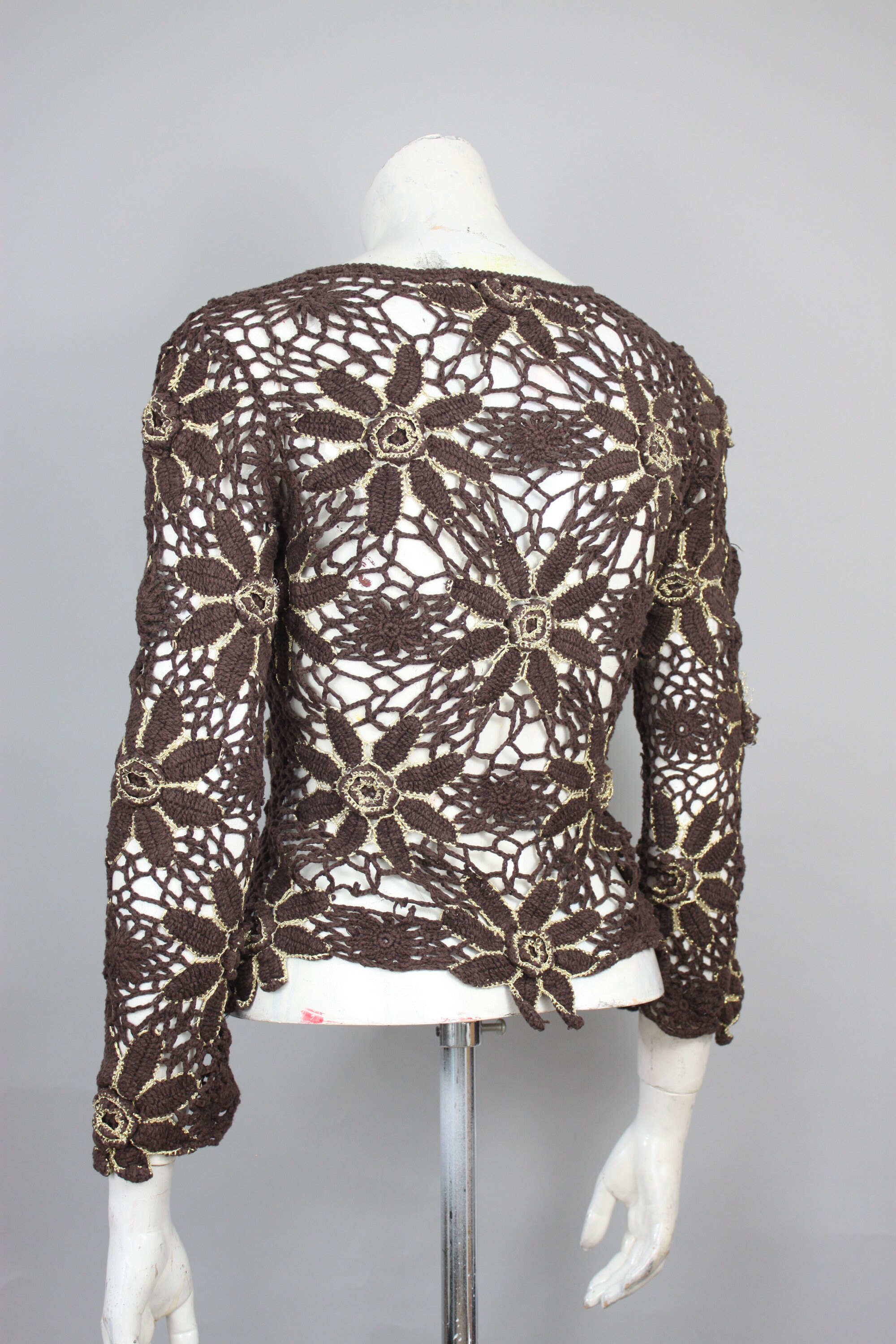 Brown | Women's Vintage Floral Art Casual Pullover Knit main image 1