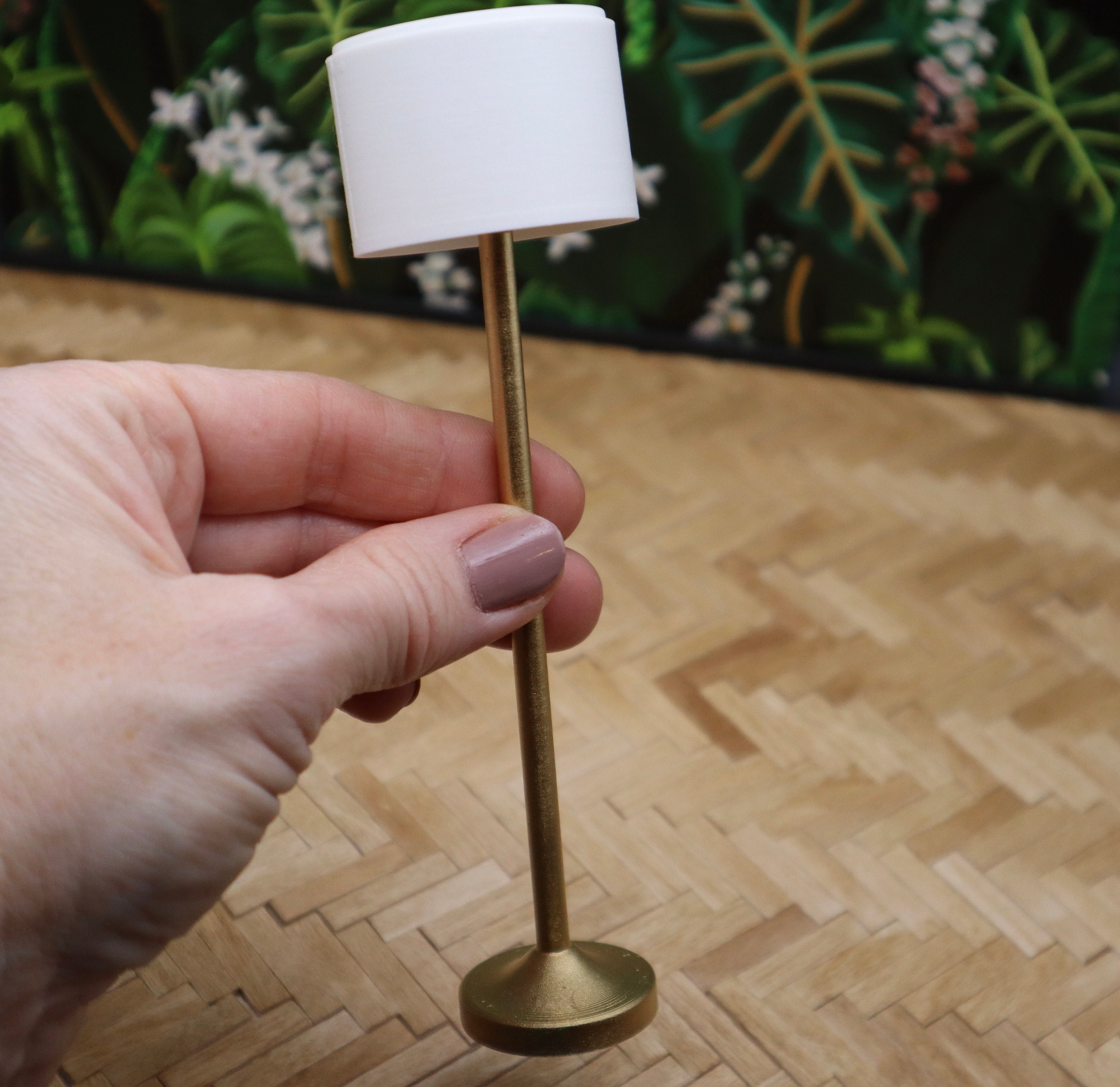 Dollhouse Miniature Small Brass Table Lamp, Table Lamps 