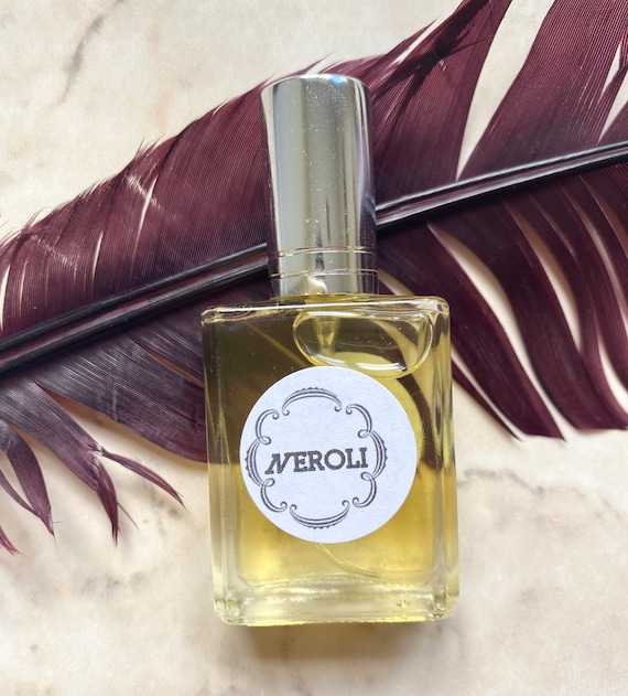 Woody sandalwood perfume oil new arrivals