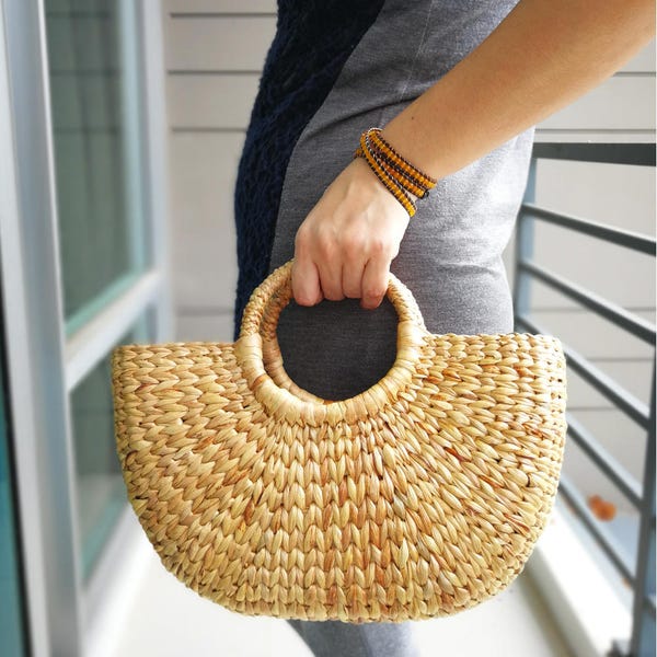 Panier naturel sac de paille fait à la main sac de jacinthe d'eau sac tissé sac d'herbe de mer sac de plage sac à poignée supérieure taille moyenne (court)