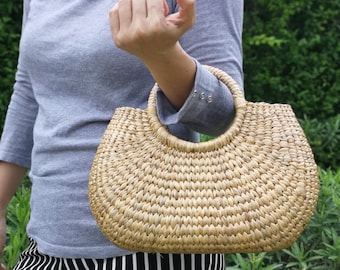 Natural Basket Handmade Straw bag  Water  Hyacinth Bag Woven Bag  Sea Grass Bag Beach Bag top Handle Bag Middle Size #066