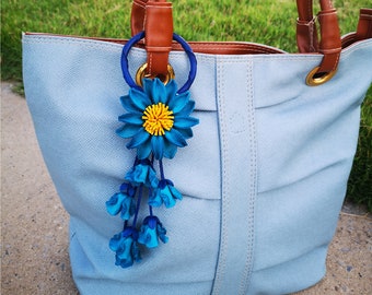 Blaue Leder Blume, Leder Geldbörse Charm, Schlüsselanhänger Leder Blumen
